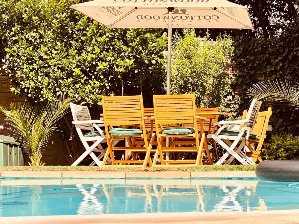Cottonwood Guesthouse Oasis Блумфонтейн Екстер'єр фото